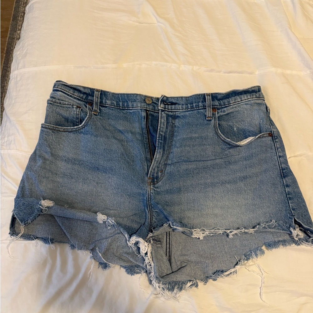 Abercrombie & Fitch The Cutoff Short High Rise Denim Short